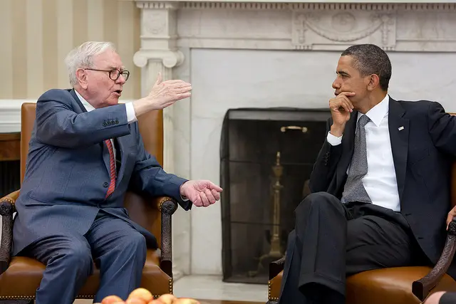 Warren Buffett shows Obama how high he wants millionaires' taxes to be